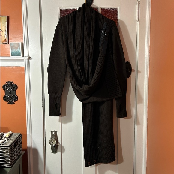 NicholasK Funky Brown Sweater size L - Picture 6 of 7